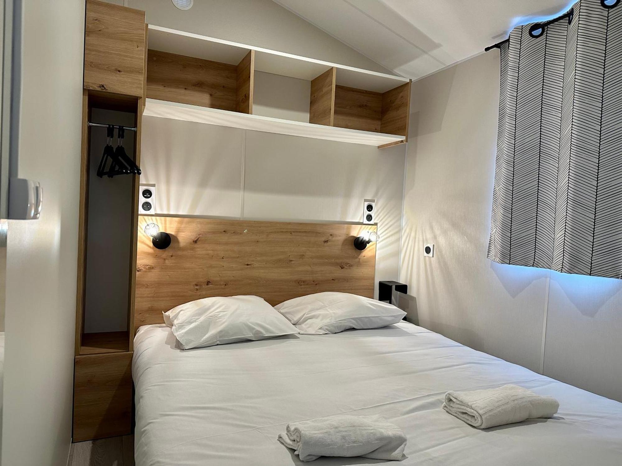 Camping Le Parc De Paris Villevaudé Værelse billede